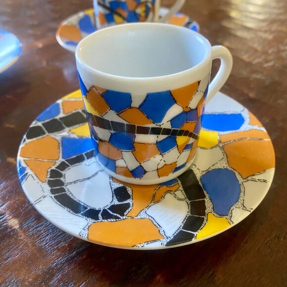 Set of 4 Trencadis Gaudi espresso cups/saucers, purchased in Barcelona, vintage. - Picture 3 of 10